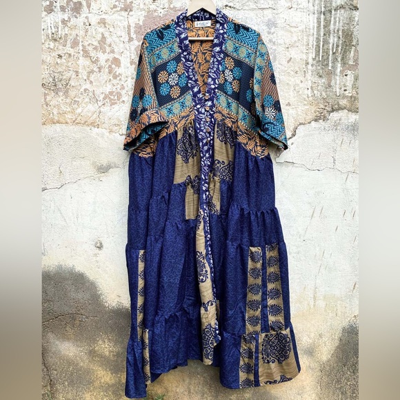 Twilight Silk Maxi - Picture 3 of 3